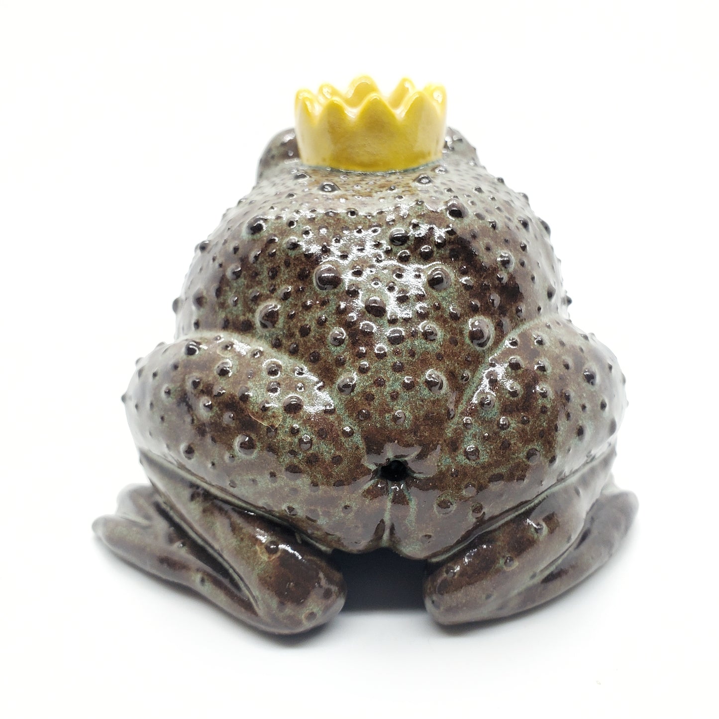 Pipe sculpture - toad king